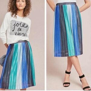 Anthropologie Maeve Sunburst Pleated Midi Skirt in
Blue Green Shimmer Medium